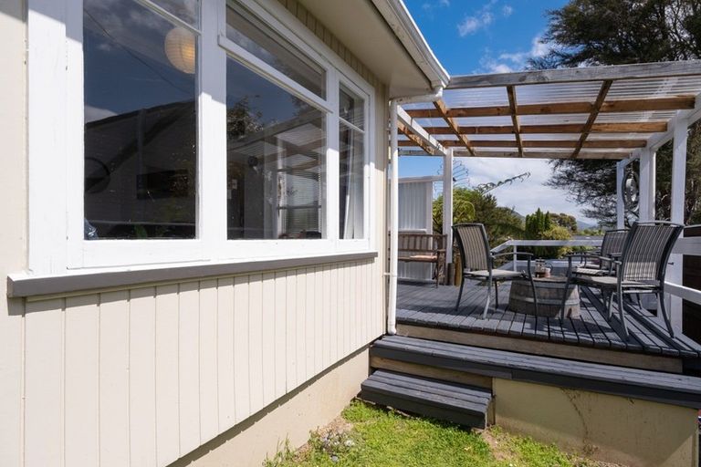 Photo of property in 160 Waikawa Road, Picton, 7220