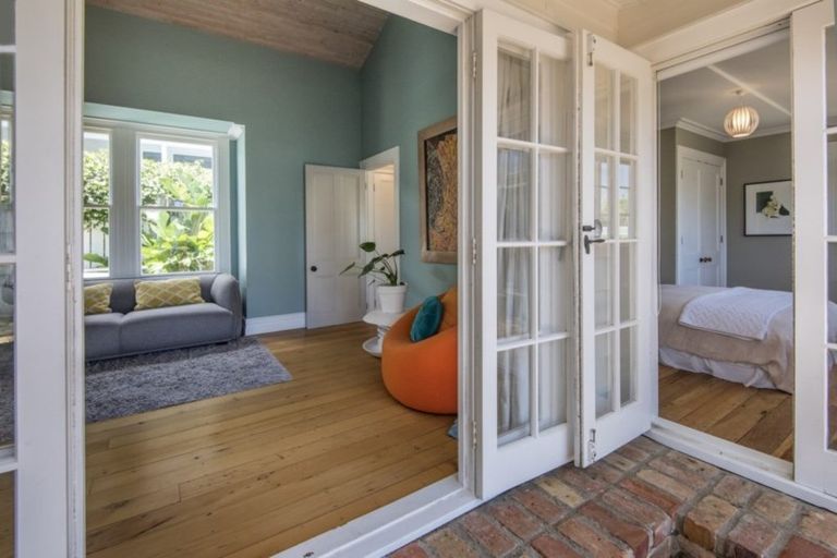 Photo of property in 19 Tainui Road, Devonport, Auckland, 0624