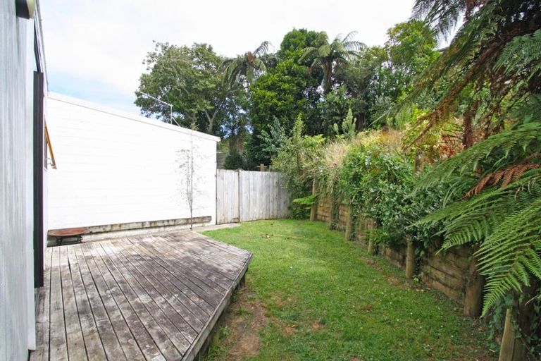 Photo of property in 1/4 Kenmore Street, Westown, New Plymouth, 4310