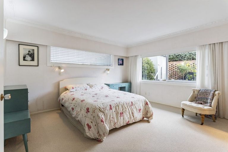 Photo of property in 21 Marywil Crescent, Hillcrest, Auckland, 0627