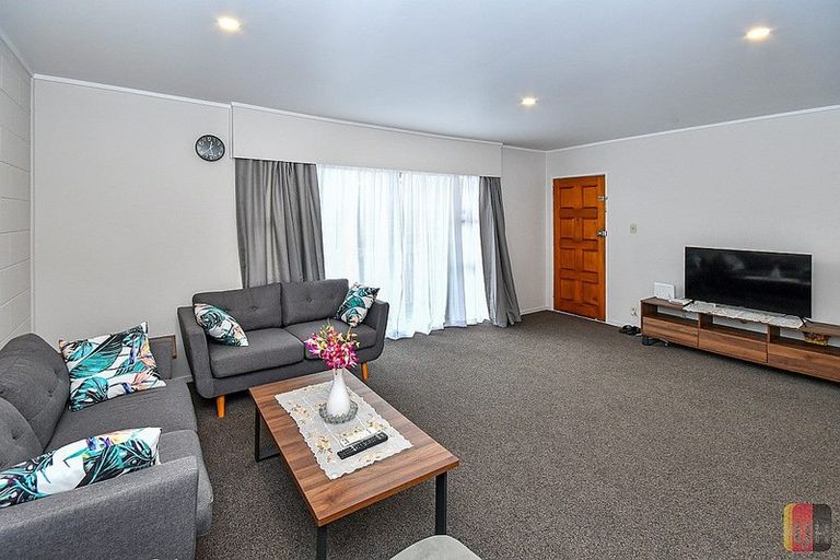 Photo of property in 3/26 James Road, Manurewa, Auckland, 2102