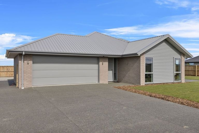 Photo of property in 62 Marcoola Drive, Rolleston, 7614