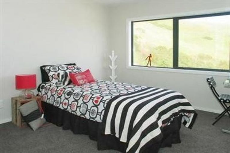 Photo of property in 2/9d Comber Place, Johnsonville, Wellington, 6037