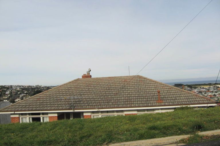 Photo of property in 94 Moana Crescent, Musselburgh, Dunedin, 9013