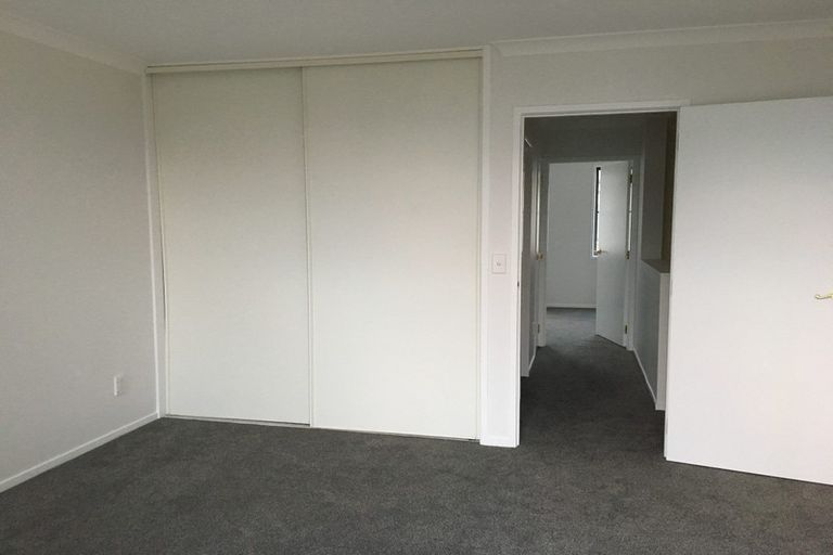 Photo of property in 11/97b Mokoia Road, Birkenhead, Auckland, 0626