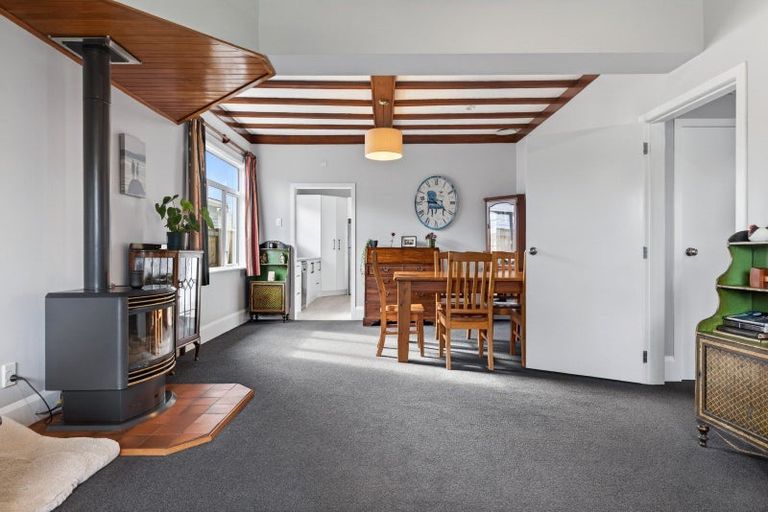 Photo of property in 44 Chelwood Street, Takaro, Palmerston North, 4412