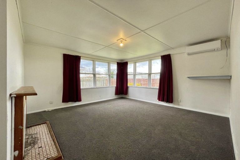 Photo of property in 36 Kummer Crescent, Masterton, 5810