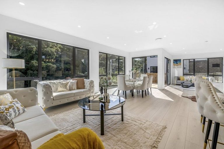 Photo of property in 8 Hing Street, Flat Bush, Auckland, 2019