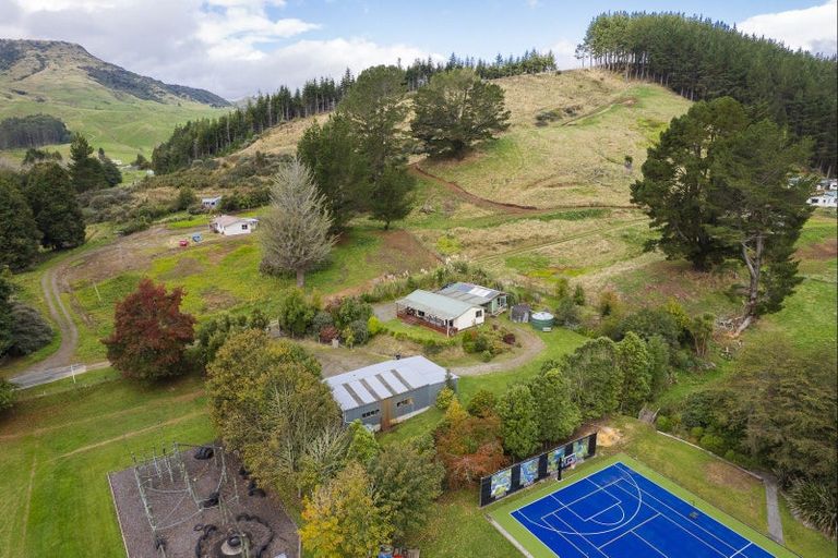 Photo of property in 10 Kirk Street, Matawai, 4075