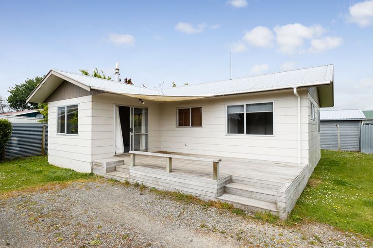 Photo of property in 20a Jupiter Street, Milson, Palmerston North, 4414