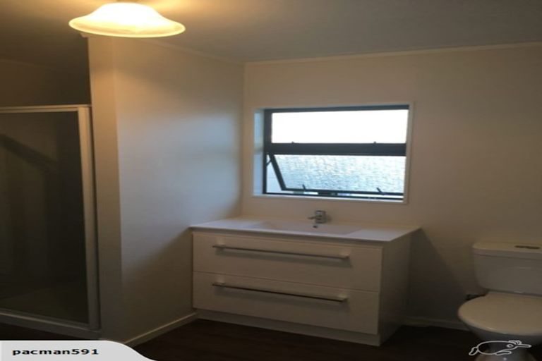 Photo of property in 8 Mangarau Crescent, Havelock North, 4130