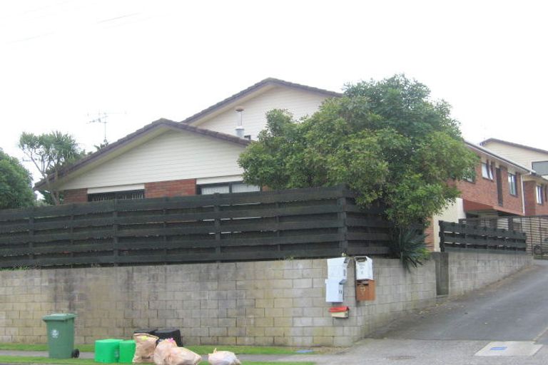 Photo of property in 73a Oceanbeach Road, Mount Maunganui, 3116