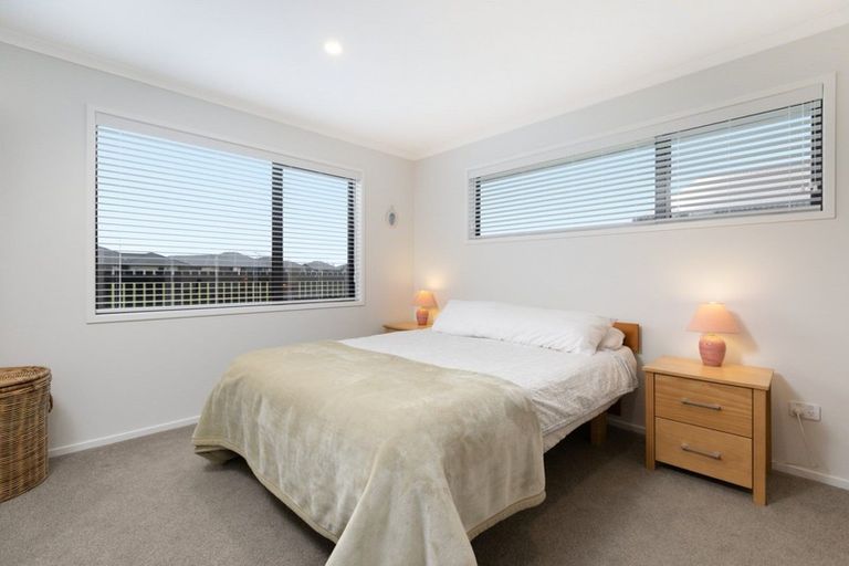 Photo of property in 204 Te Okuroa Drive, Papamoa, 3118