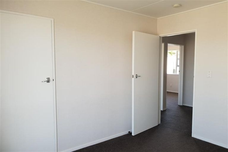 Photo of property in 21 Duckworth Crescent, Greenmeadows, Napier, 4112