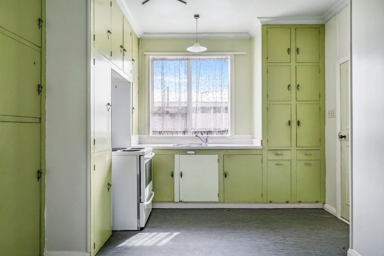 Photo of property in 9b Worcester Street, West End, Palmerston North, 4410