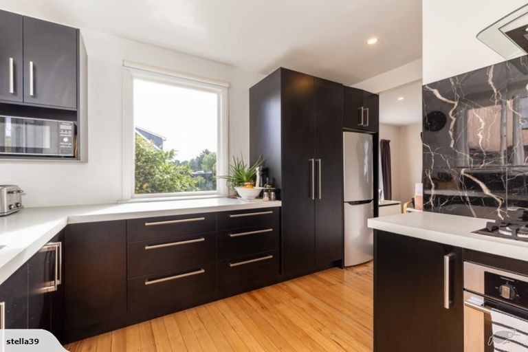 Photo of property in 154 Marine Parade, New Brighton, Christchurch, 8083