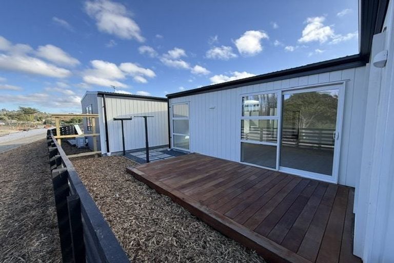 Photo of property in 3 Tieke Lane, Halswell, Christchurch, 8025