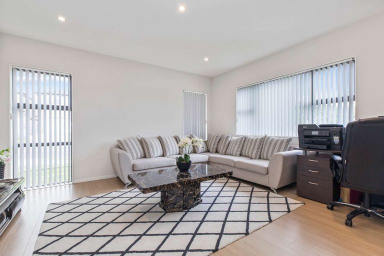 Photo of property in 15 Hughs Way, Flat Bush, Auckland, 2019