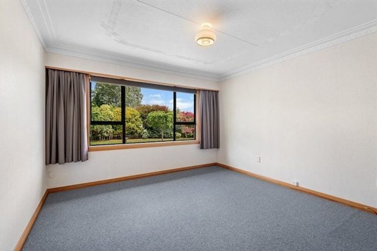 Photo of property in 806 Outram-mosgiel Road, Riverside, Outram, 9073