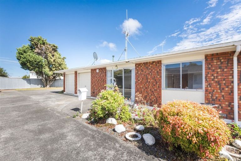 Photo of property in 4/118 Botanical Road, Takaro, Palmerston North, 4412