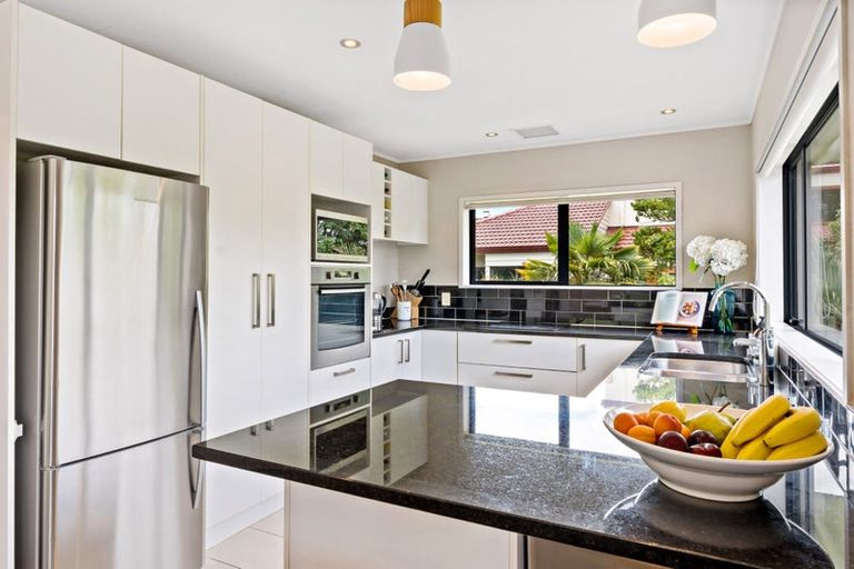 Photo of property in 1/4a Harley Road, Hauraki, Auckland, 0622