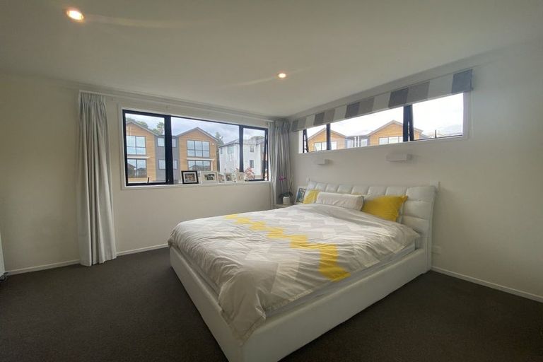 Photo of property in 1 Seafarer Crescent, Stanmore Bay, Whangaparaoa, 0932