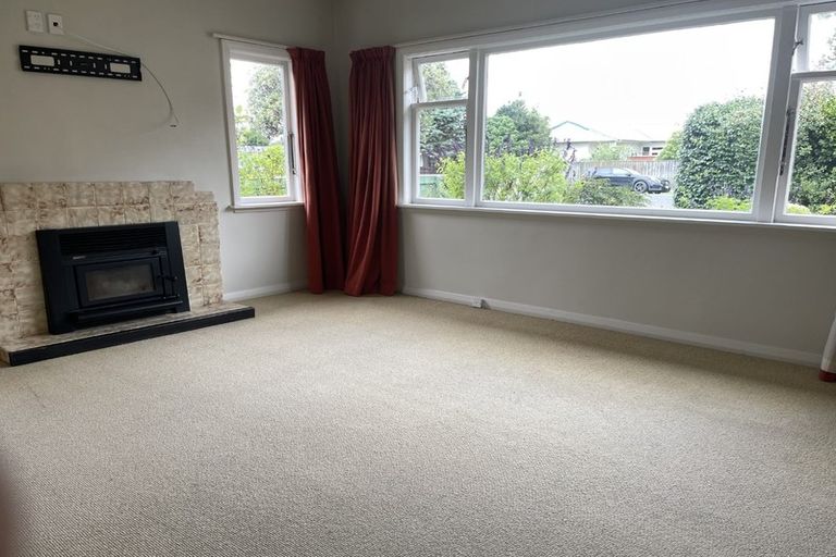 Photo of property in 11 College Street, Awapuni, Palmerston North, 4412