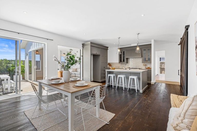 Photo of property in 5 Astelia Lane, Papamoa Beach, Papamoa, 3118