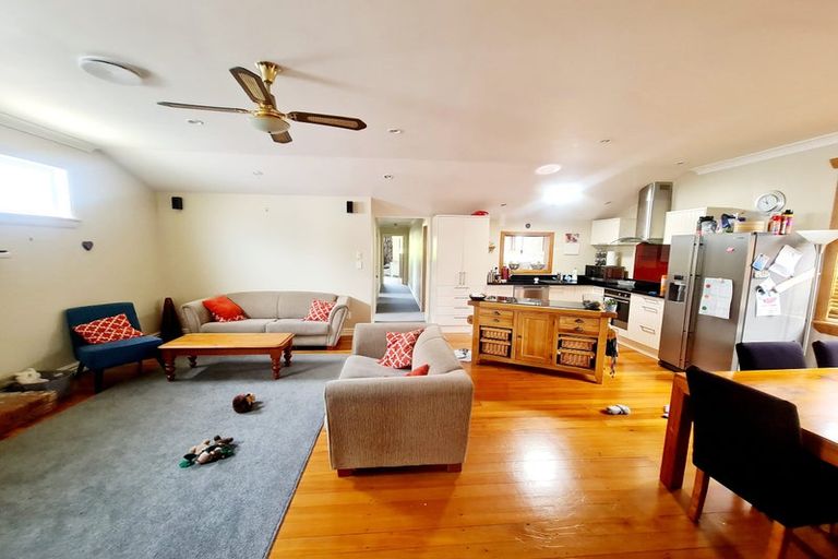 Photo of property in 14 Murray Street, Wallaceville, Upper Hutt, 5018