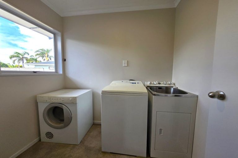 Photo of property in 15 Mckay Crescent, Dargaville, 0310