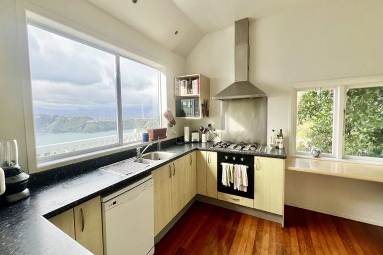 Photo of property in 31 Roseneath Terrace, Roseneath, Wellington, 6011