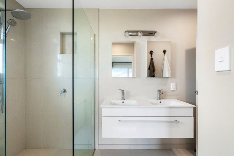 Photo of property in 33 Simla Terrace, Hospital Hill, Napier, 4110