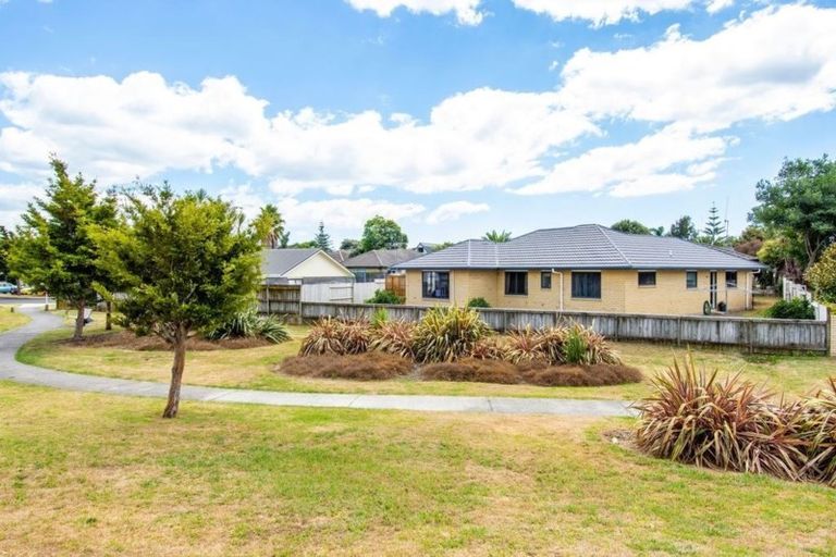 Photo of property in 62 Katerini Grove, Papamoa Beach, Papamoa, 3118