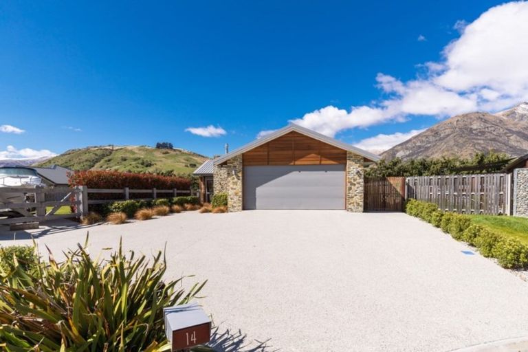 Photo of property in 14 Cone Peak Close, Lake Hayes, Queenstown, 9304