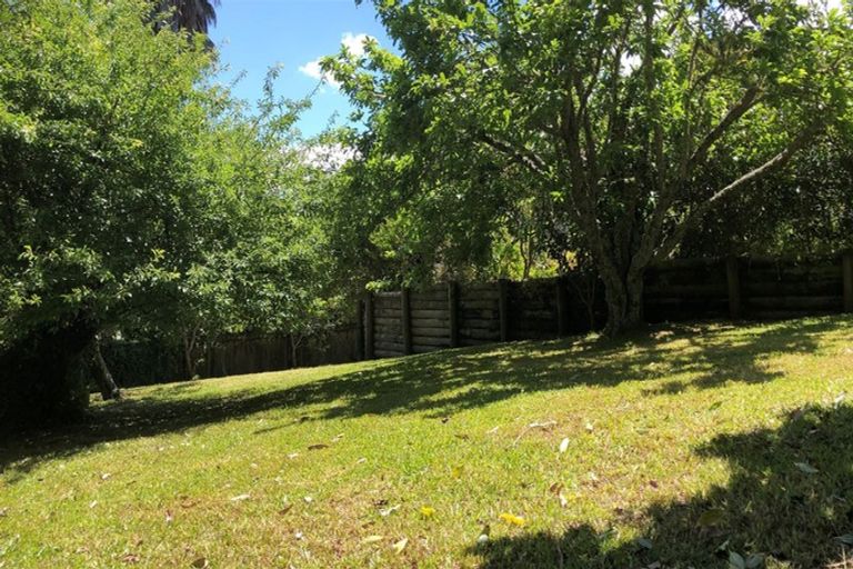 Photo of property in 88 Aeroview Drive, Beach Haven, Auckland, 0626