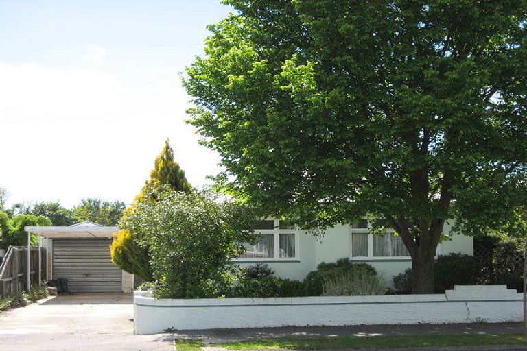 Photo of property in 102a West Belt, Rangiora, 7400