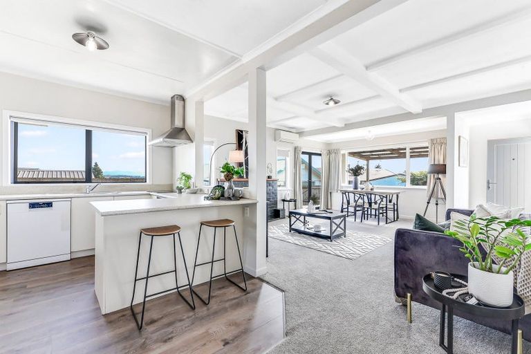 Photo of property in 14a Baverstock Road, Nawton, Hamilton, 3200