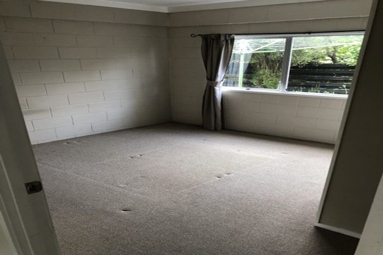 Photo of property in 4 Intrepid Place, Torbay, Auckland, 0630