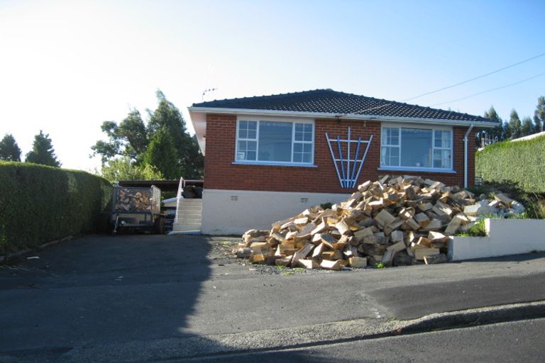 Photo of property in 16 Totness Street, Abbotsford, Dunedin, 9018