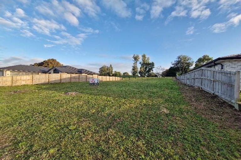 Photo of property in 63 Murray Ward Drive, Te Kauwhata, 3710