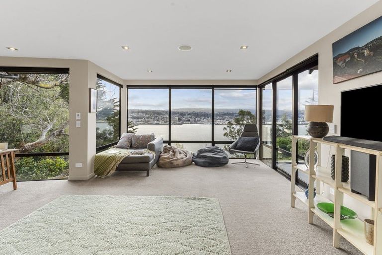 Photo of property in 5 Torr Street, Vauxhall, Dunedin, 9013