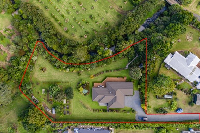 Photo of property in 71 Riddell Road, Kerikeri, 0230