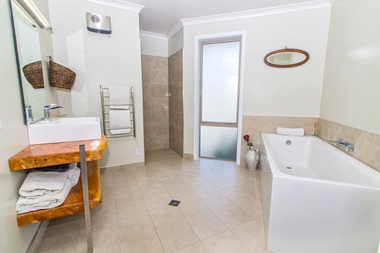 Photo of property in 5 Foster Place, Mount Pisa, Cromwell, 9383