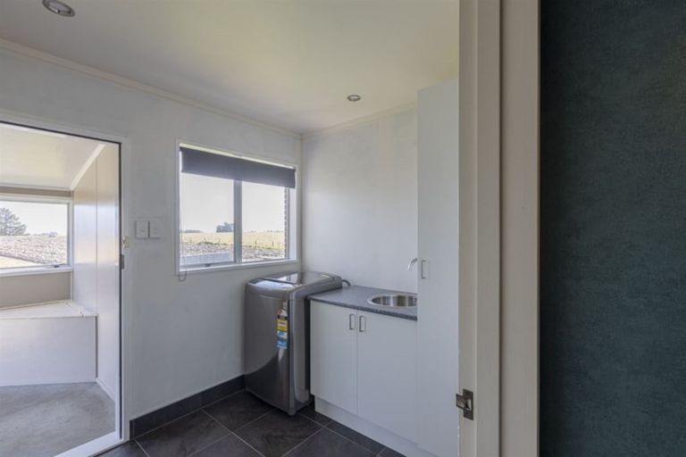 Photo of property in 570 Ashhurst Road, Ashhurst, Palmerston North, 4470