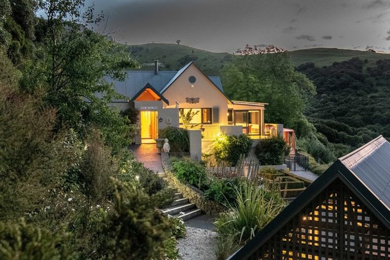 Photo of property in 10 Purple Peak Road, Akaroa, 7581