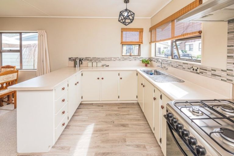 Photo of property in 93 Heads Road, Gonville, Whanganui, 4501