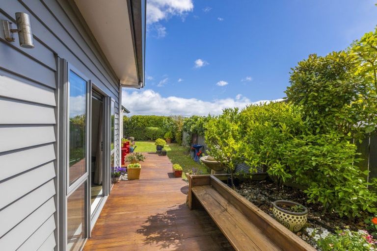 Photo of property in 3 Caterer Lane, Paraparaumu, 5032