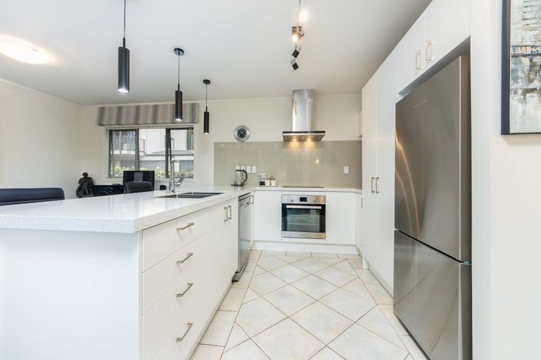 Photo of property in 45/8 Flynn Street, Birkdale, Auckland, 0626