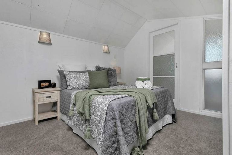 Photo of property in 31 Mahara Avenue, Birkenhead, Auckland, 0626