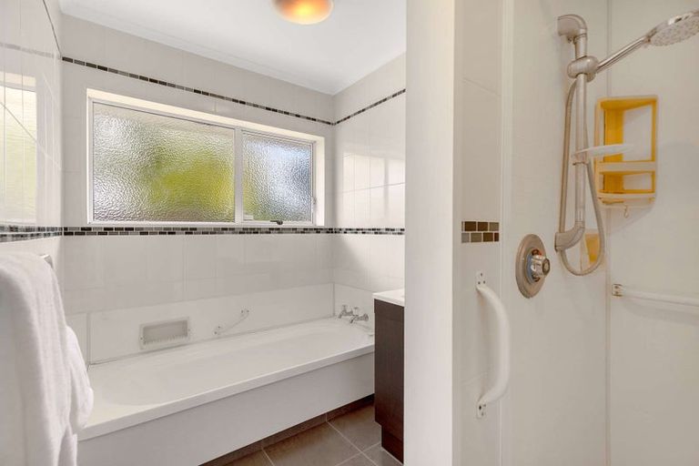 Photo of property in 3 Hampton Place, Springvale, Whanganui, 4501